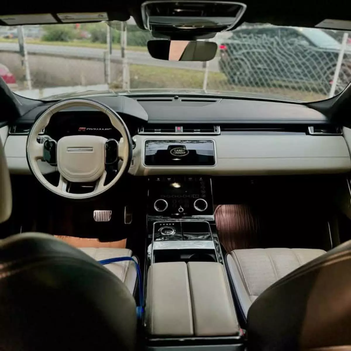 Land Rover Range Rover Velar   - 2018