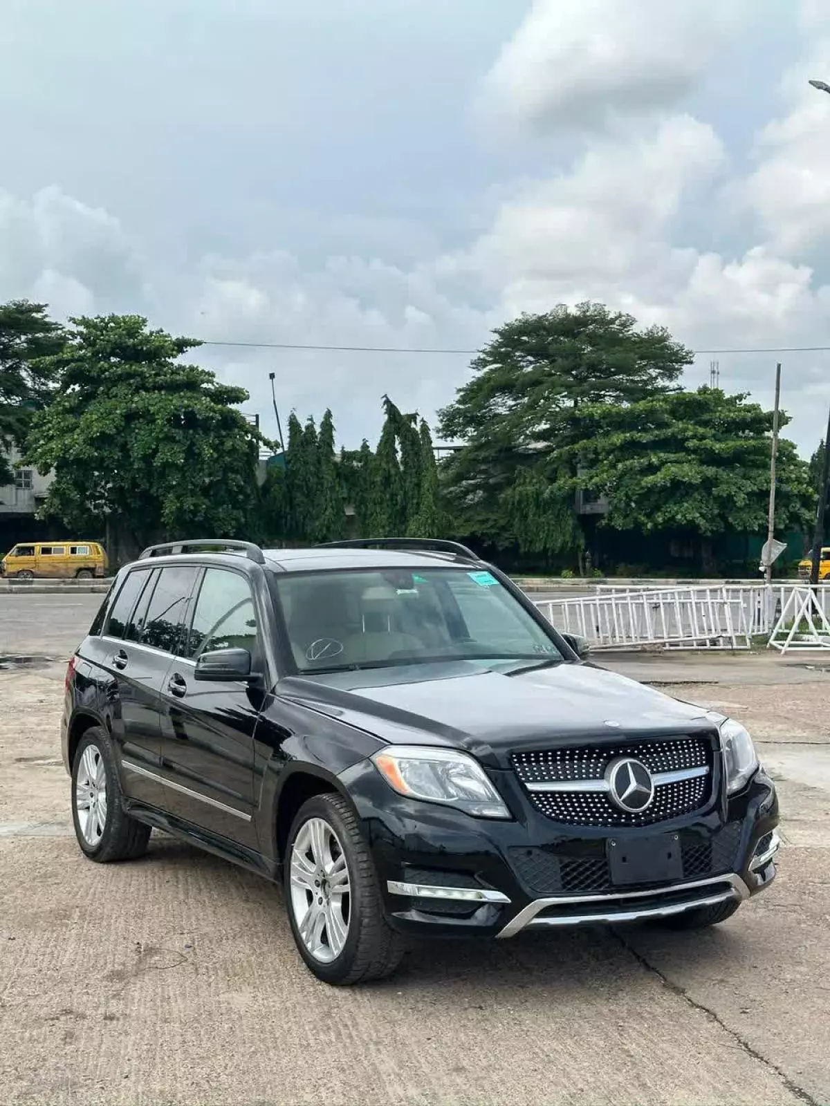 Mercedes-Benz GLK 350   - 2014