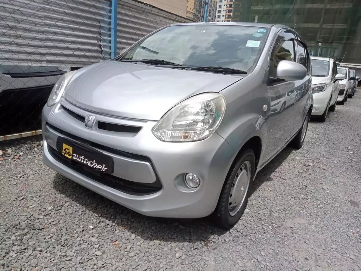 Toyota Passo - 2015