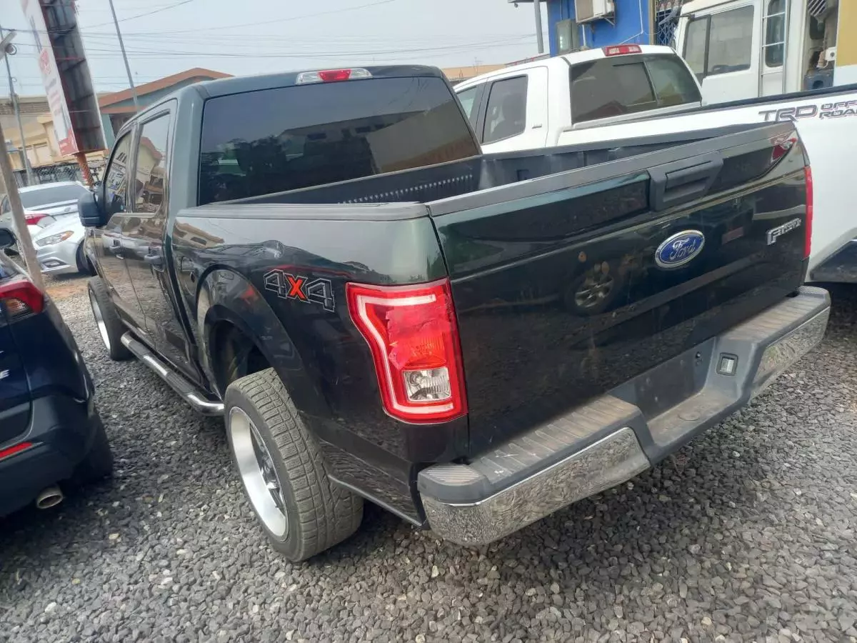 Ford F 150   - 2016