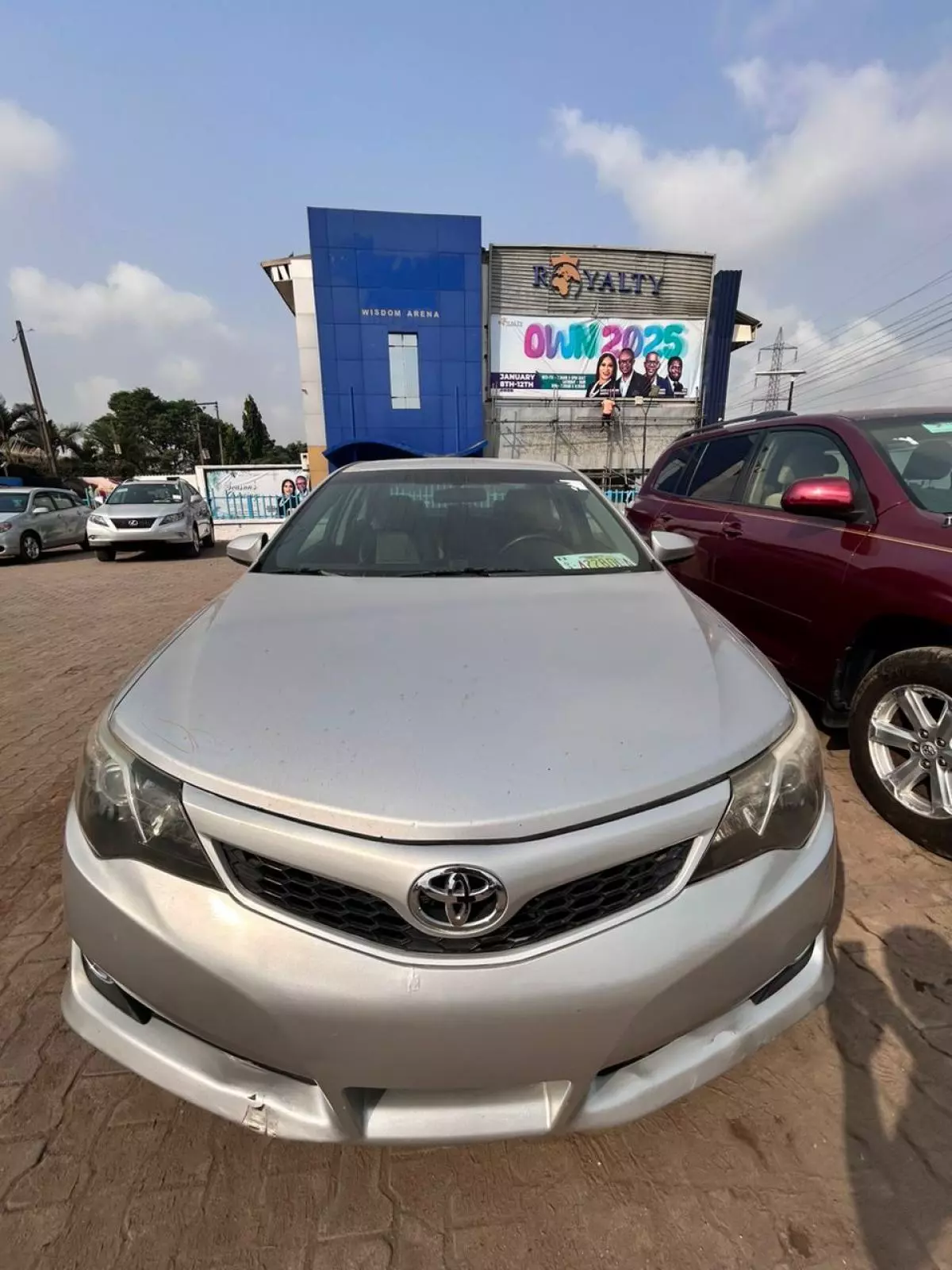 Toyota Camry   - 2013