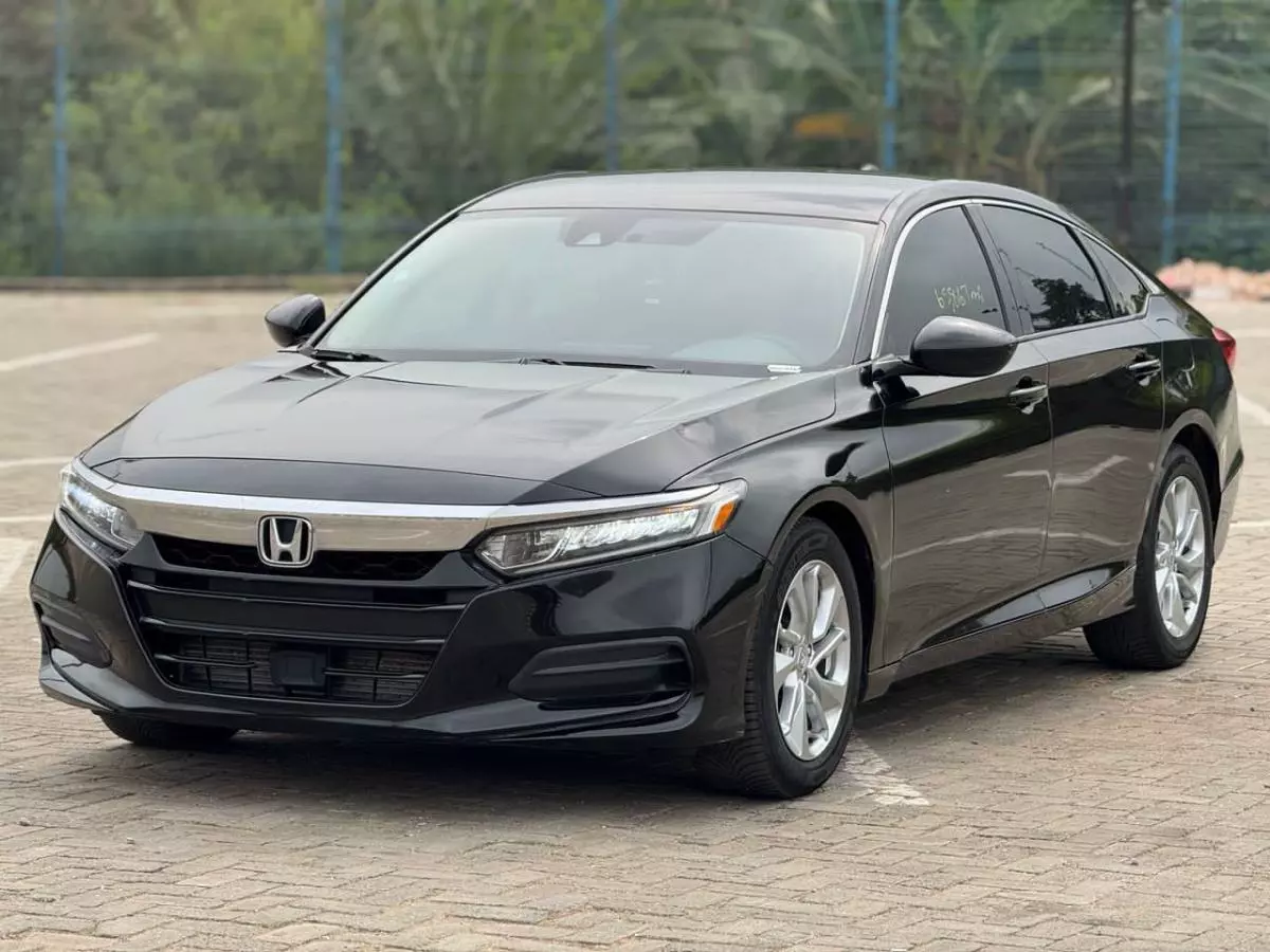 Honda Accord   - 2018