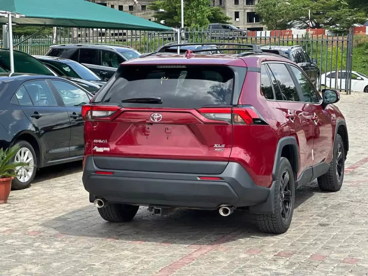 Toyota Rav4   - 2022