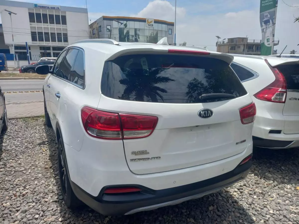 KIA Sorento   - 2017