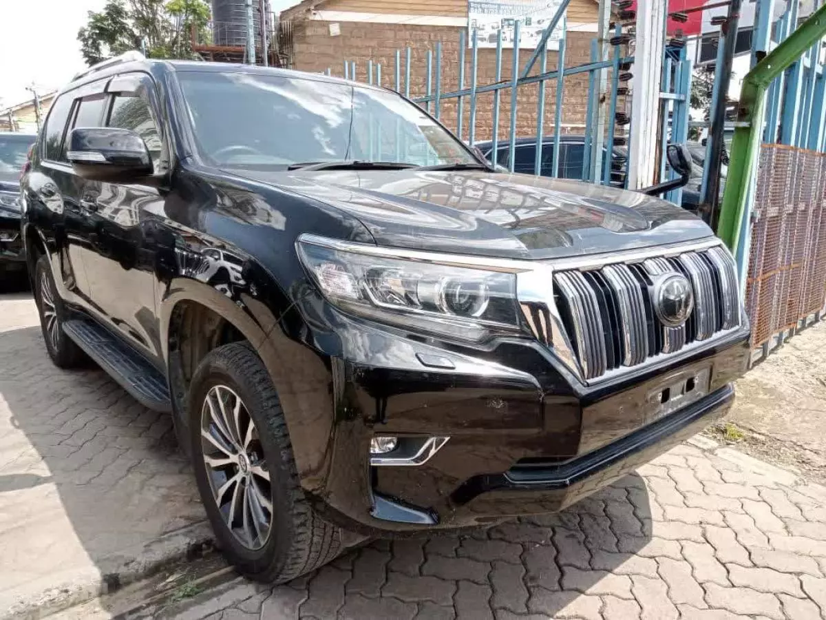 Toyota Landcruiser prado TX   - 2017