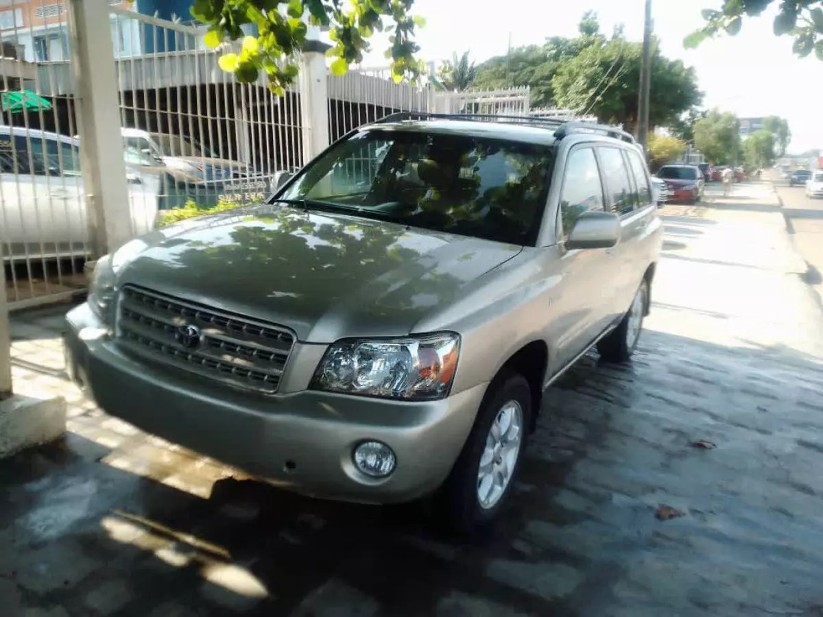 Toyota Highlander   - 2003