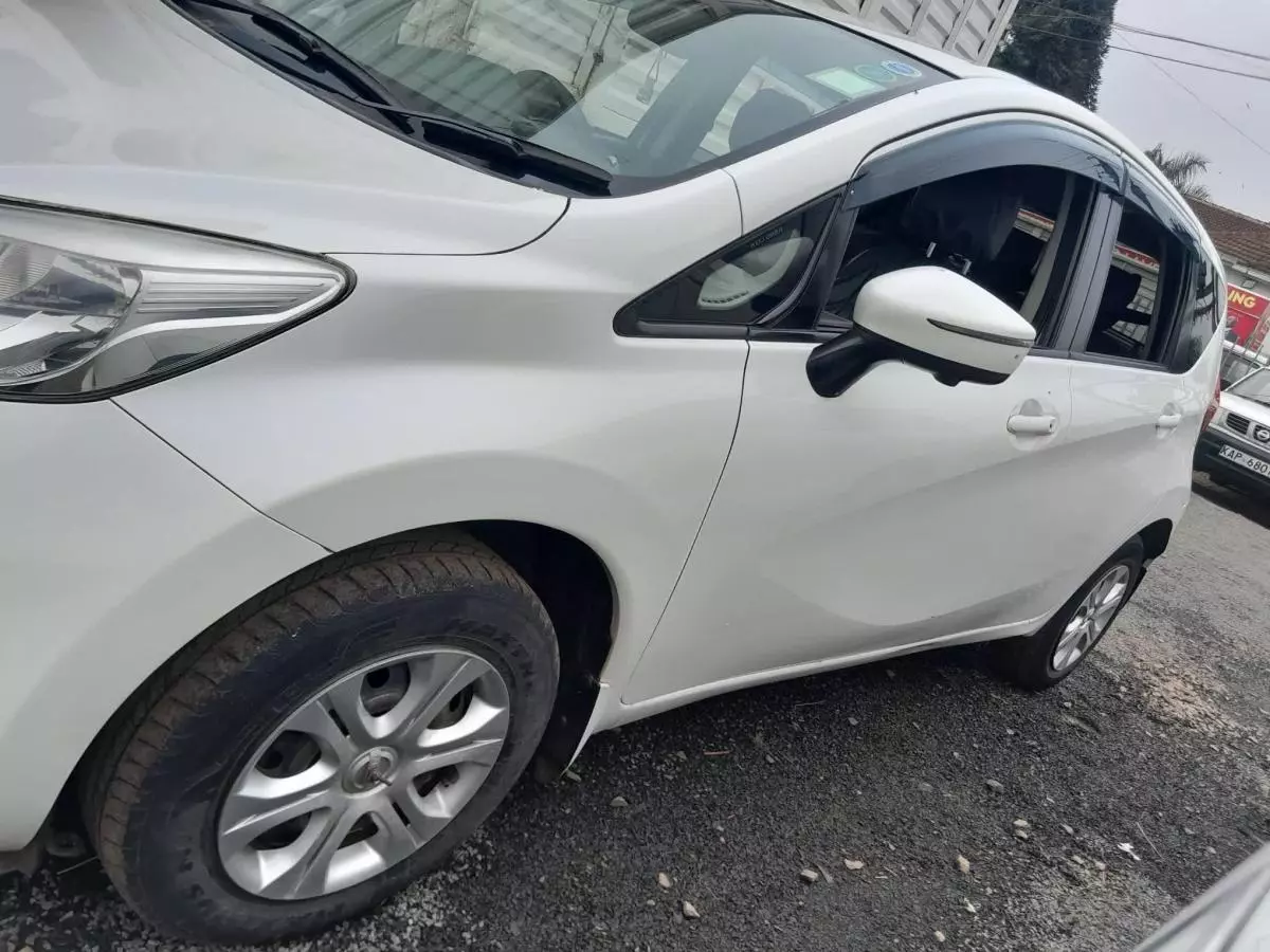 Nissan Note - 2015