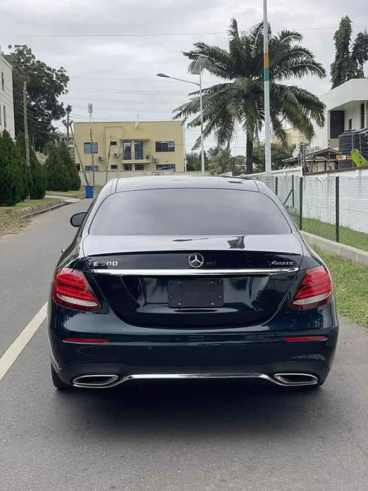 Mercedes-Benz E 300   - 2018