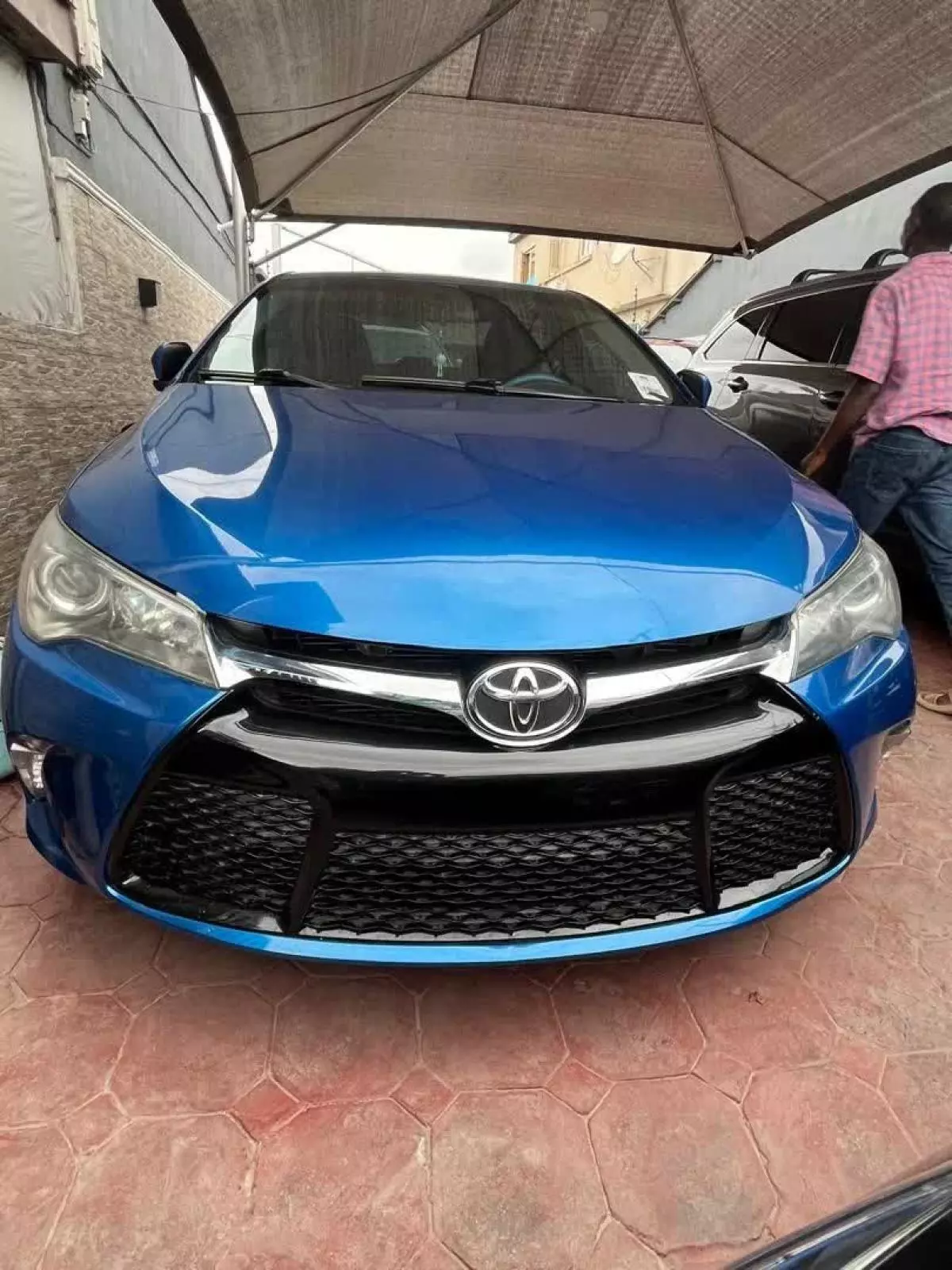 Toyota Camry   - 2016