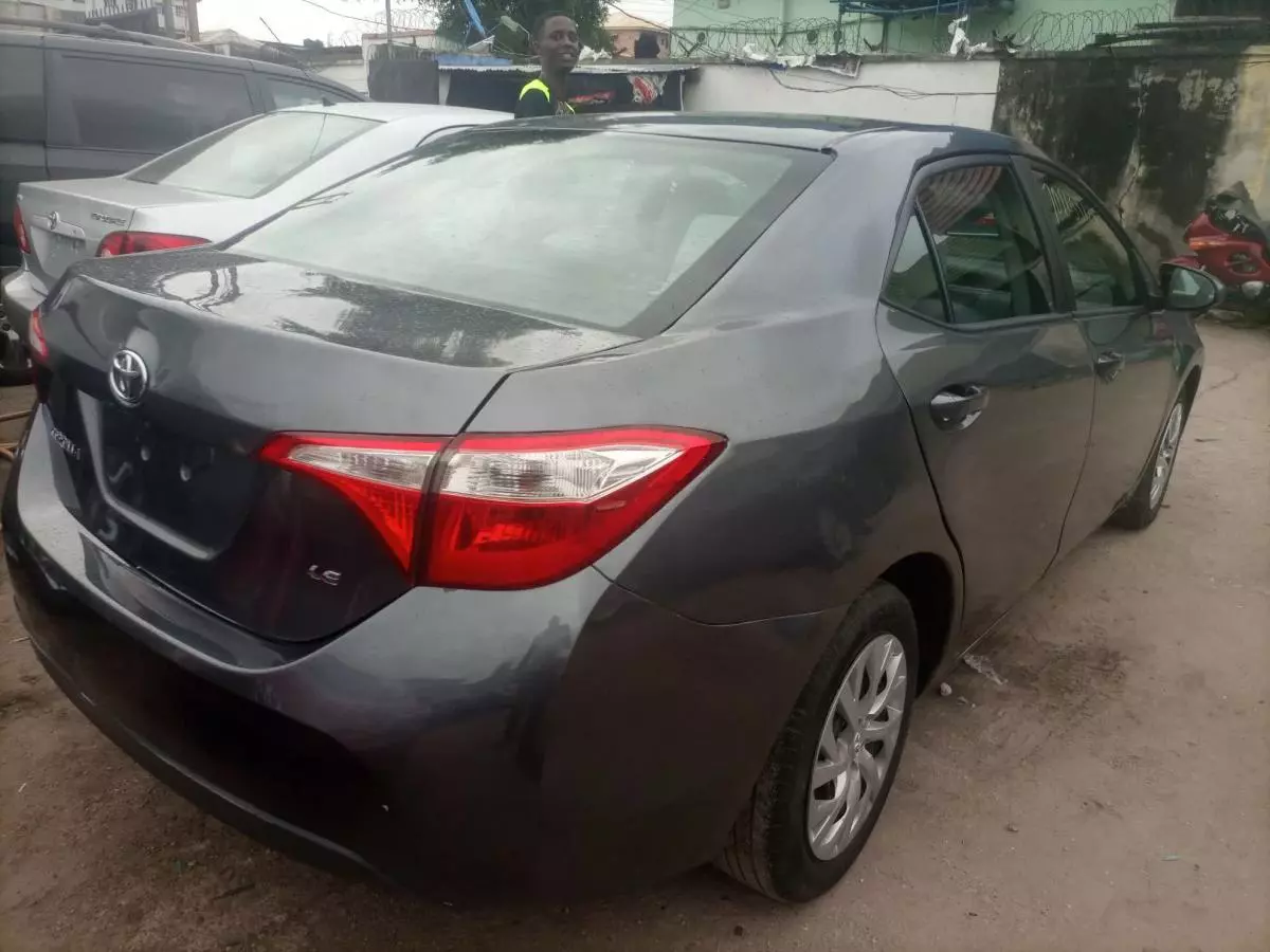 Toyota Corolla - 2014