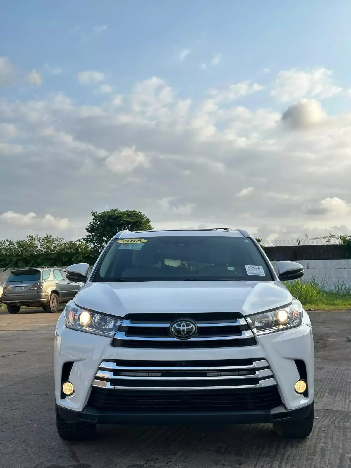 Toyota Highlander   - 2018