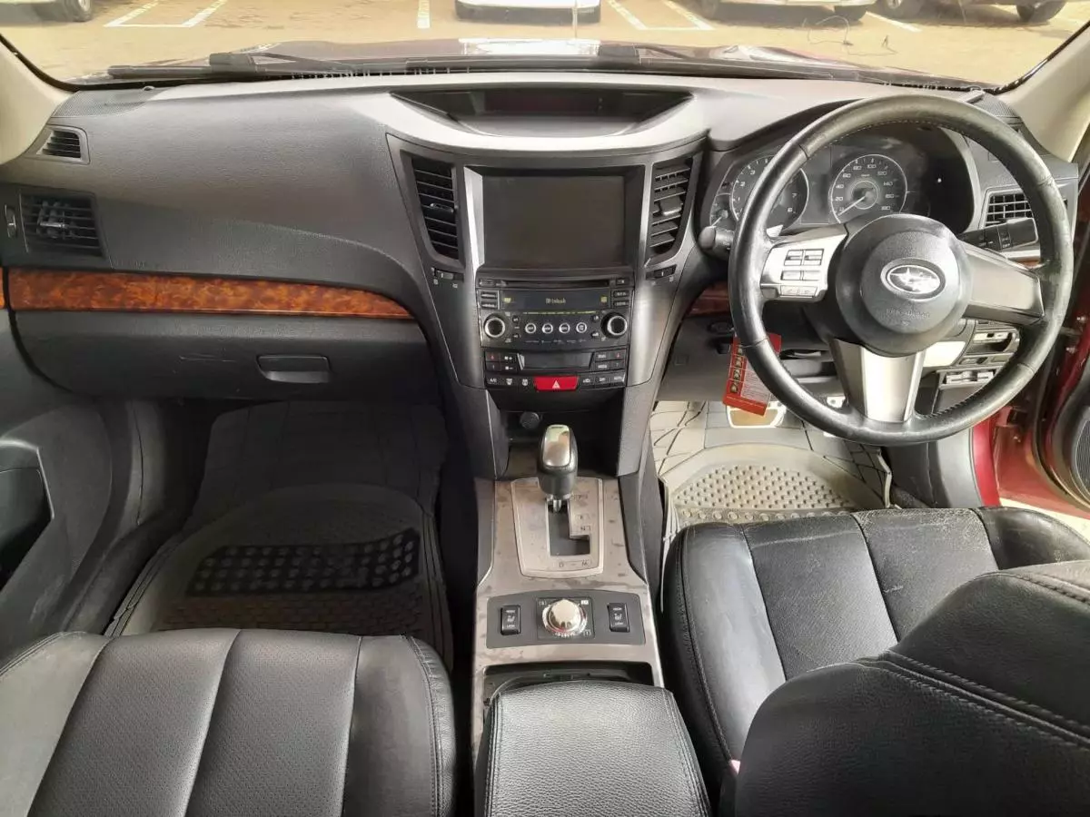 Subaru Outback - 2009