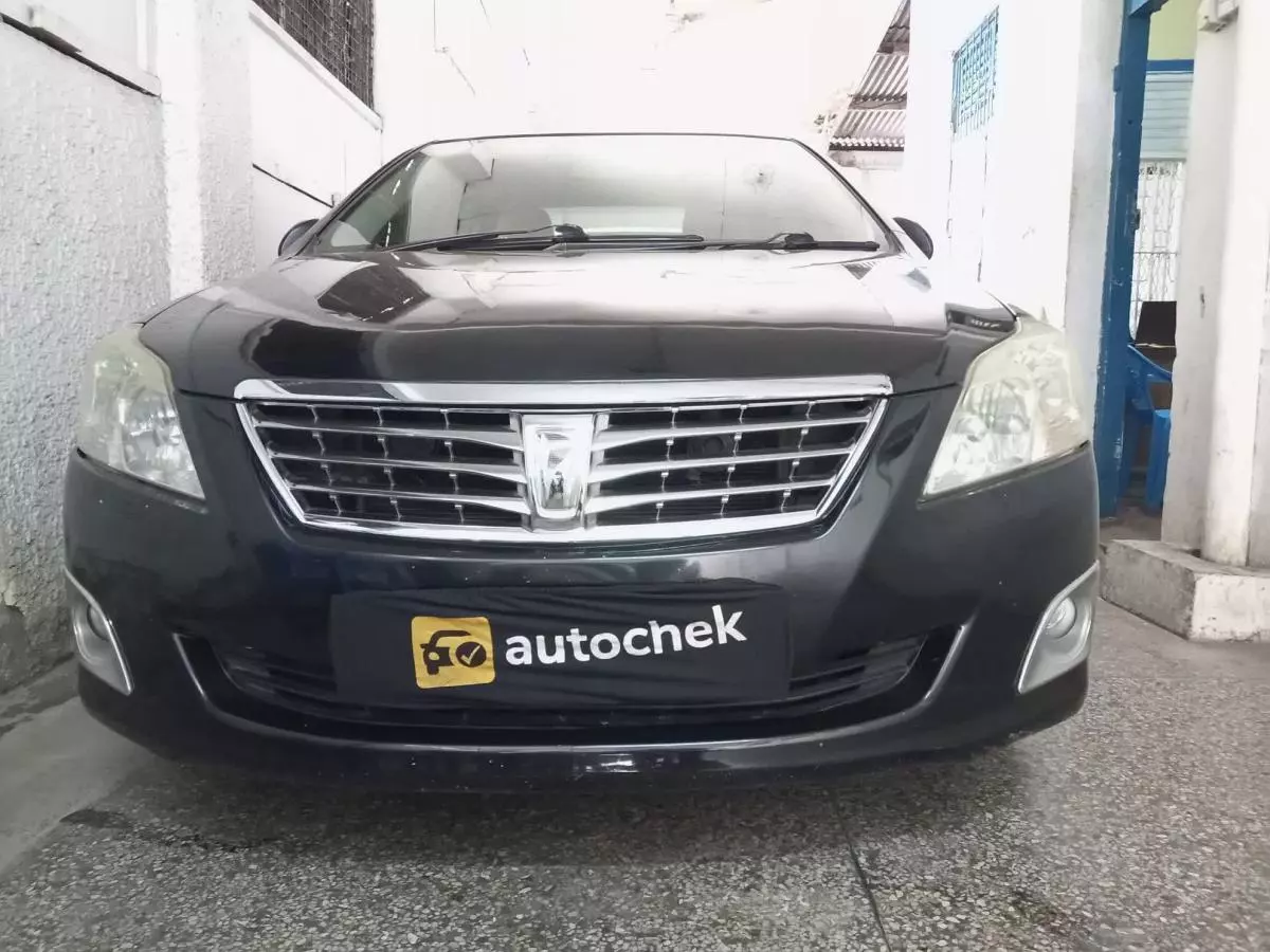 Toyota Premio  - 2012