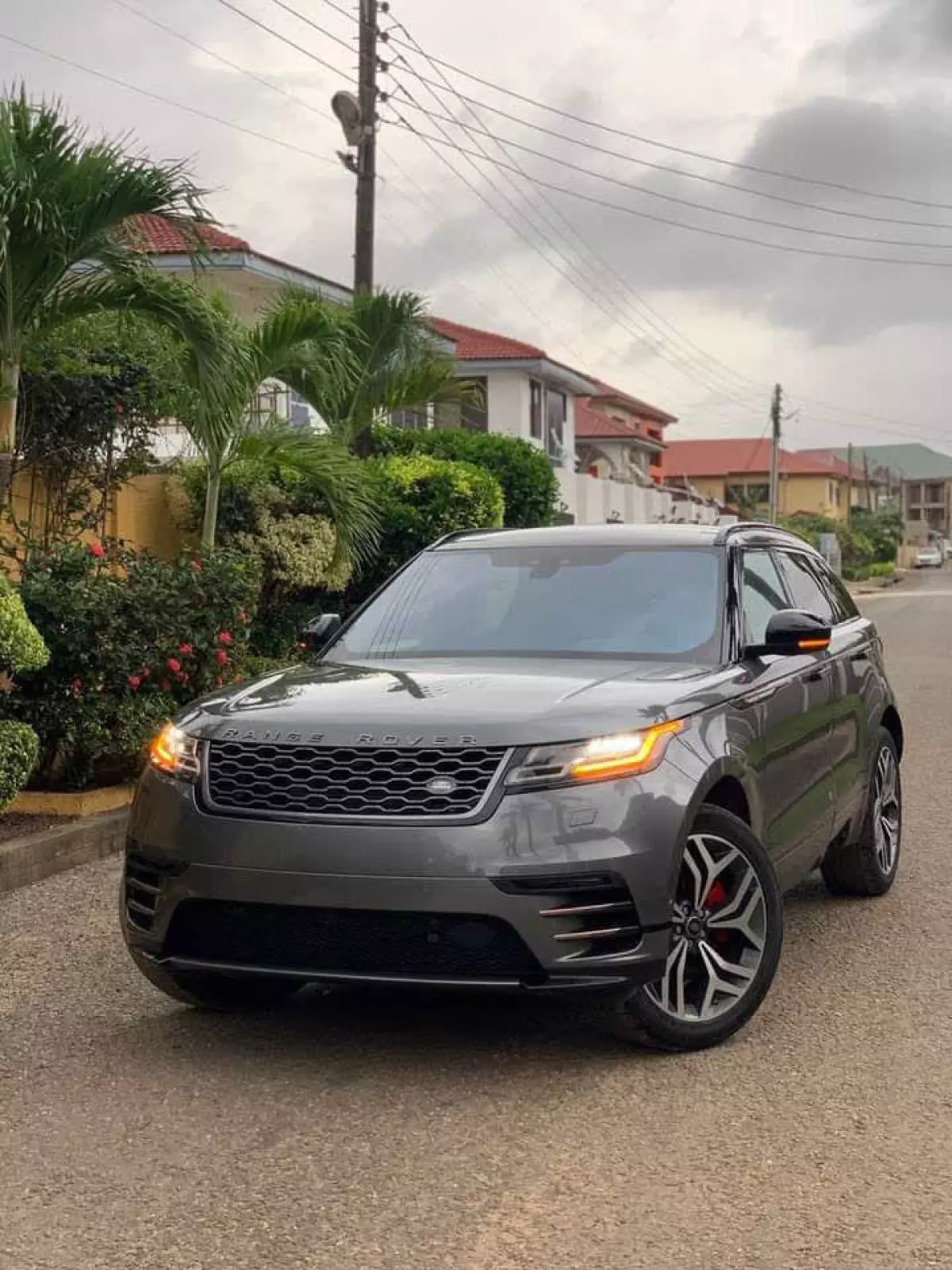 Land Rover Range Rover Velar   - 2019