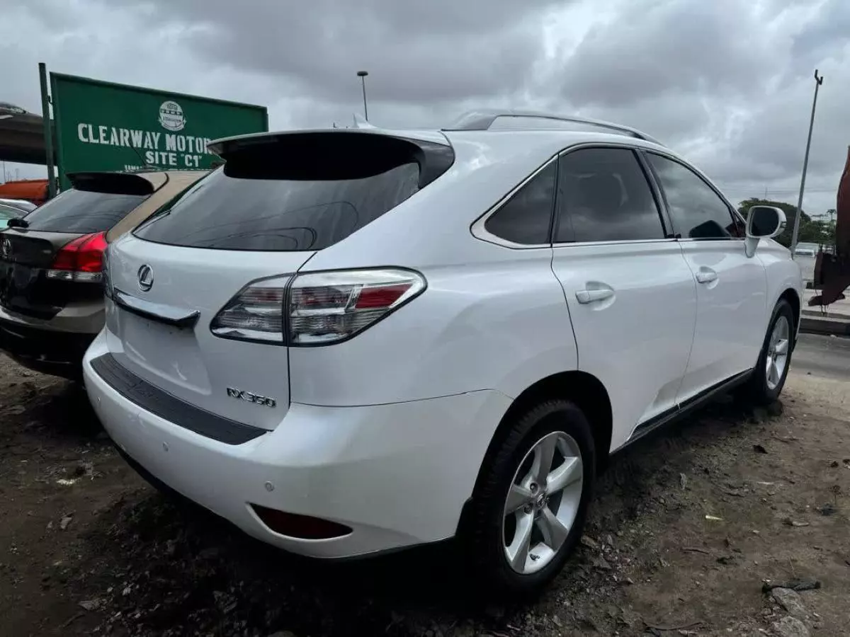 Lexus RX 350   - 2011