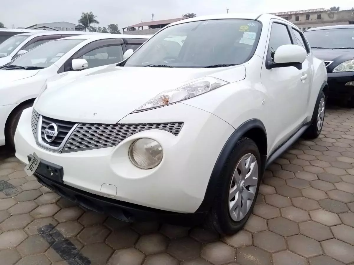 Nissan Juke   - 2012