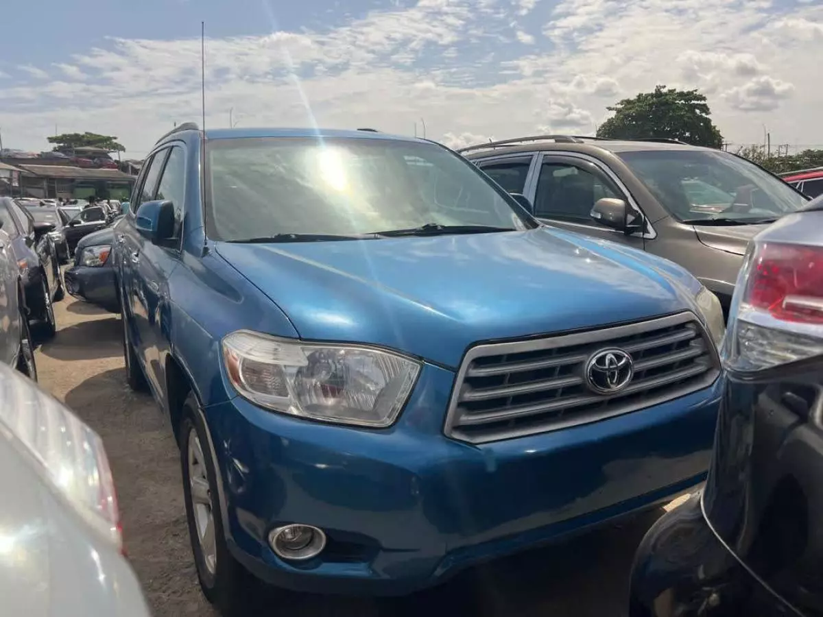 Toyota Highlander   - 2008