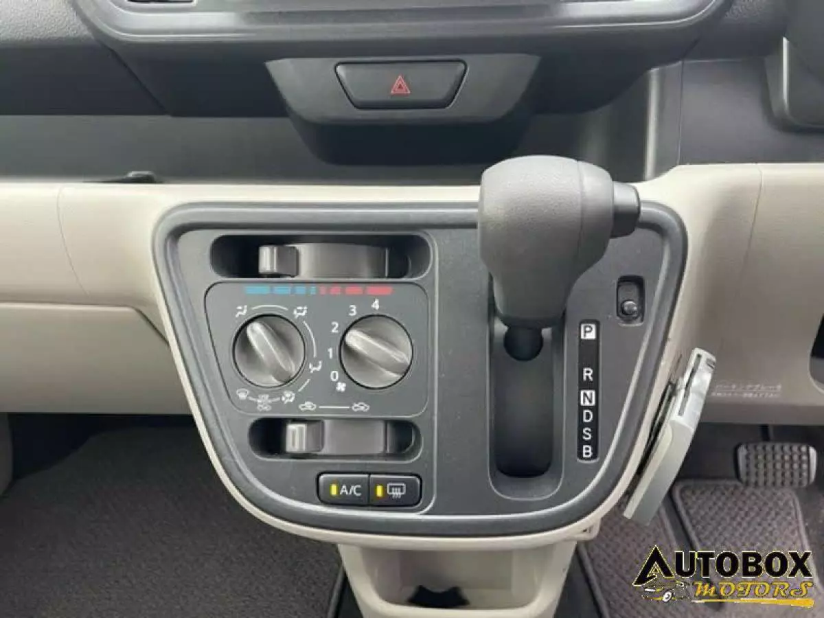 Toyota Passo - 2016