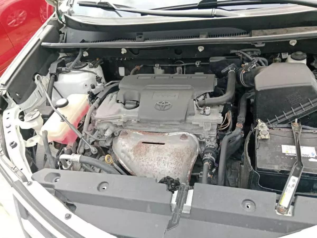 Toyota RAV 4   - 2014