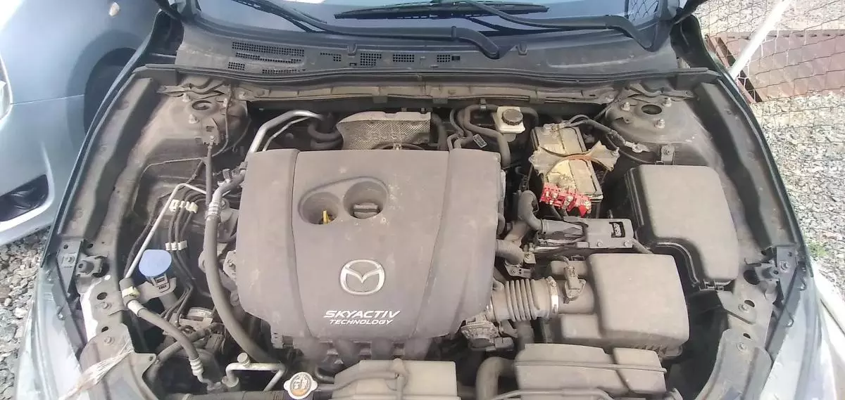 Mazda 3 - 2015