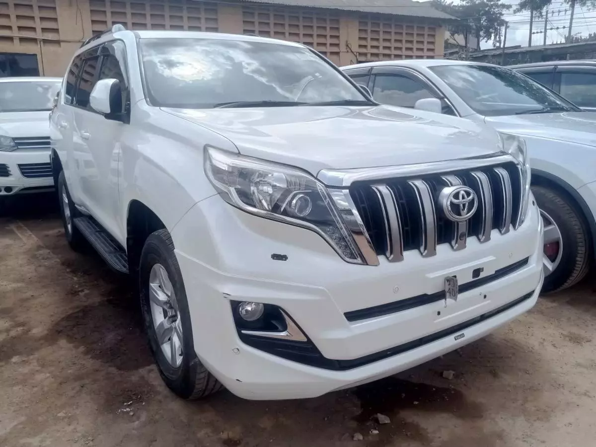 Toyota Landcruiser Prado   - 2018