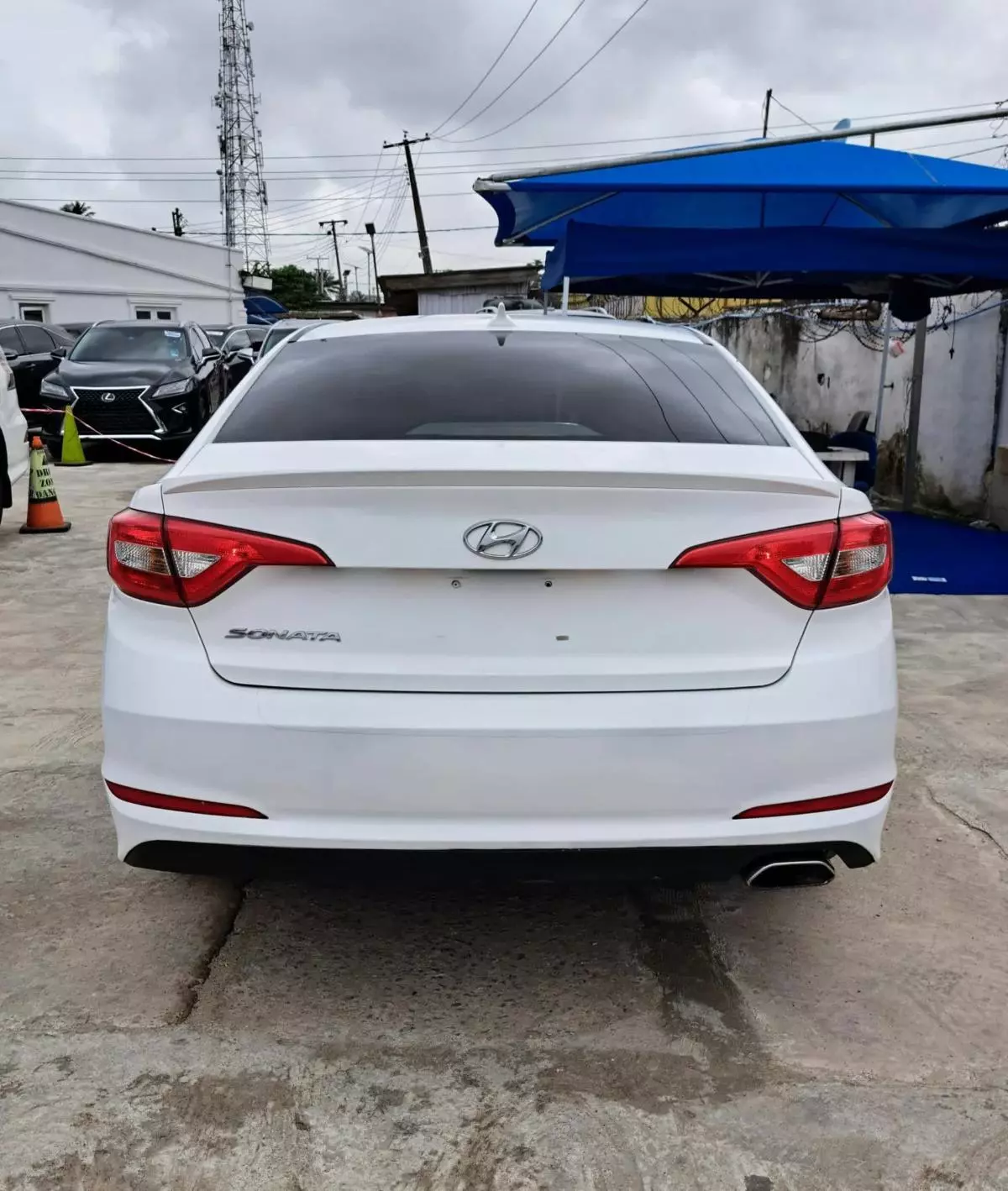 Hyundai Sonata   - 2015