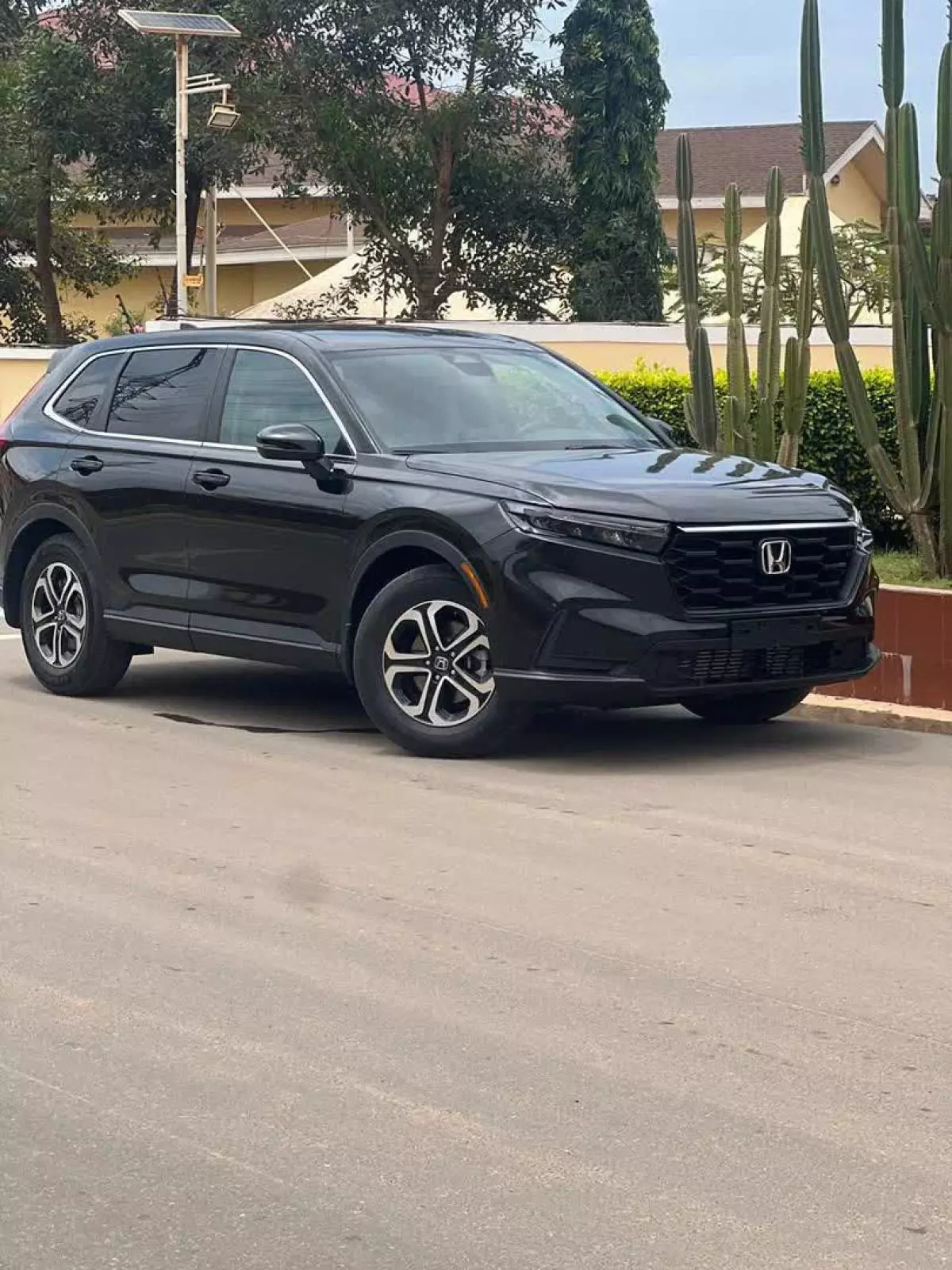 Honda CR-V   - 2023