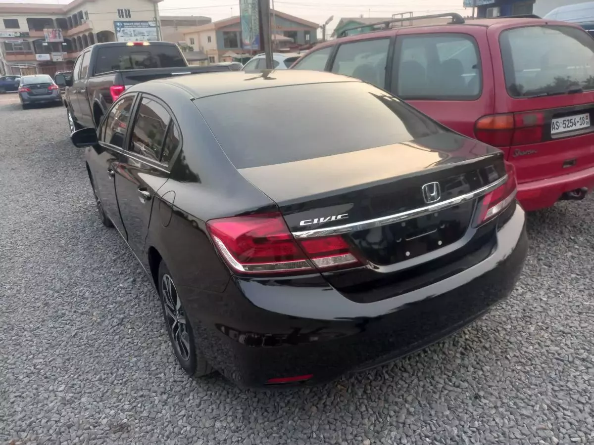 Honda Civic - 2014