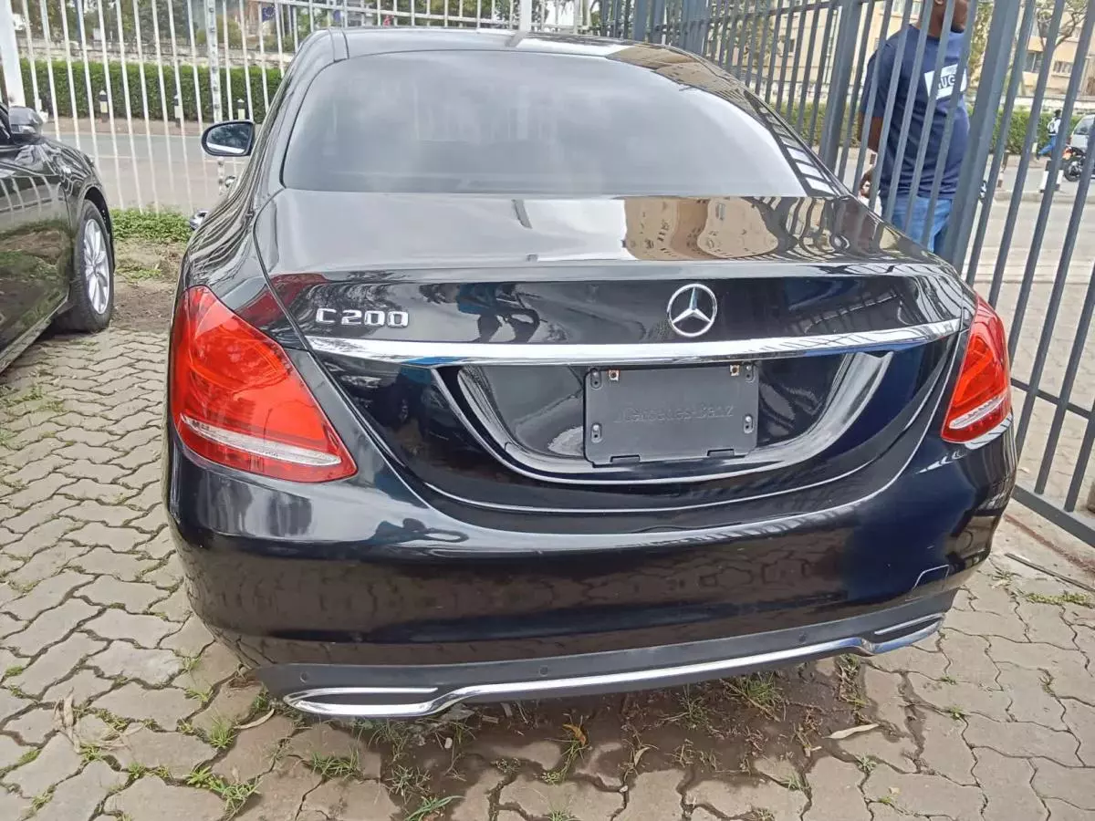 Mercedes-Benz C 200   - 2017