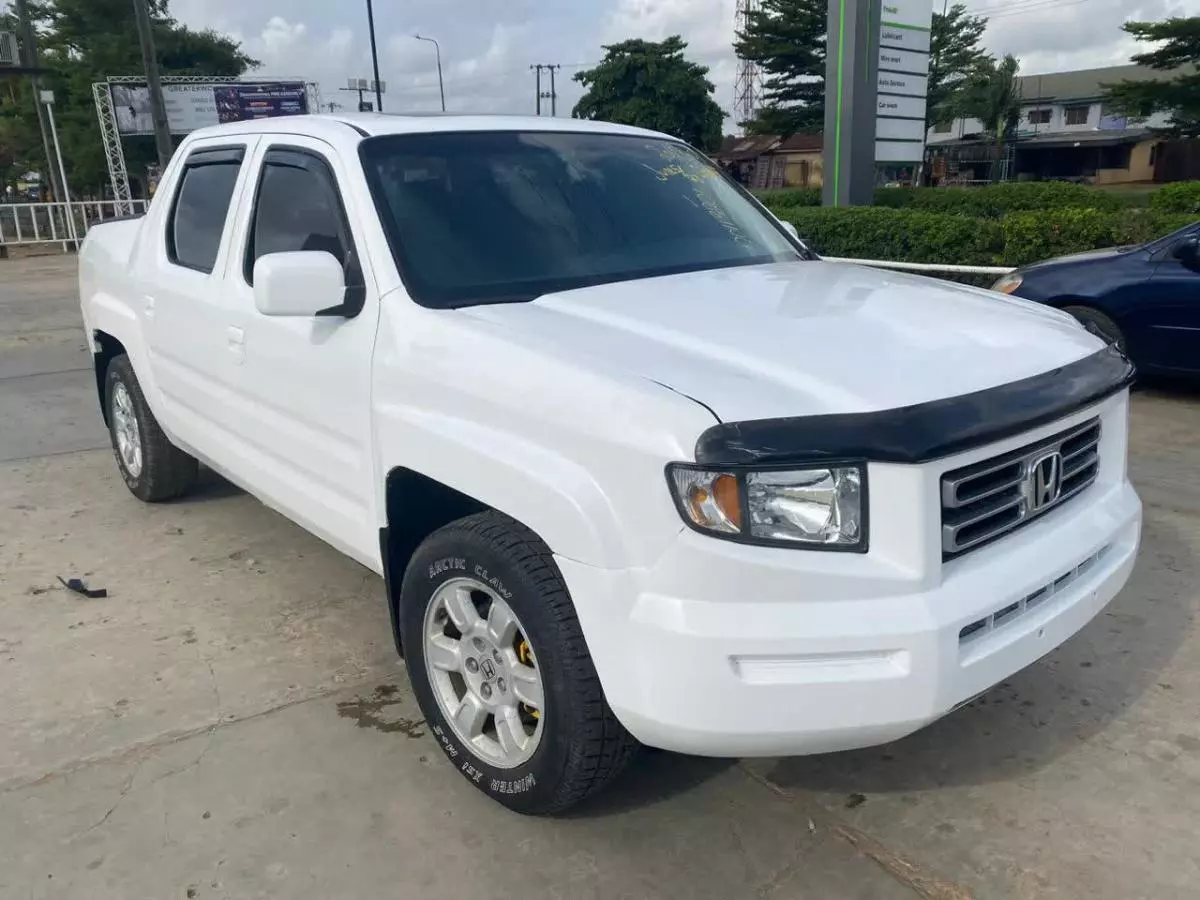 Honda Ridgeline   - 2007