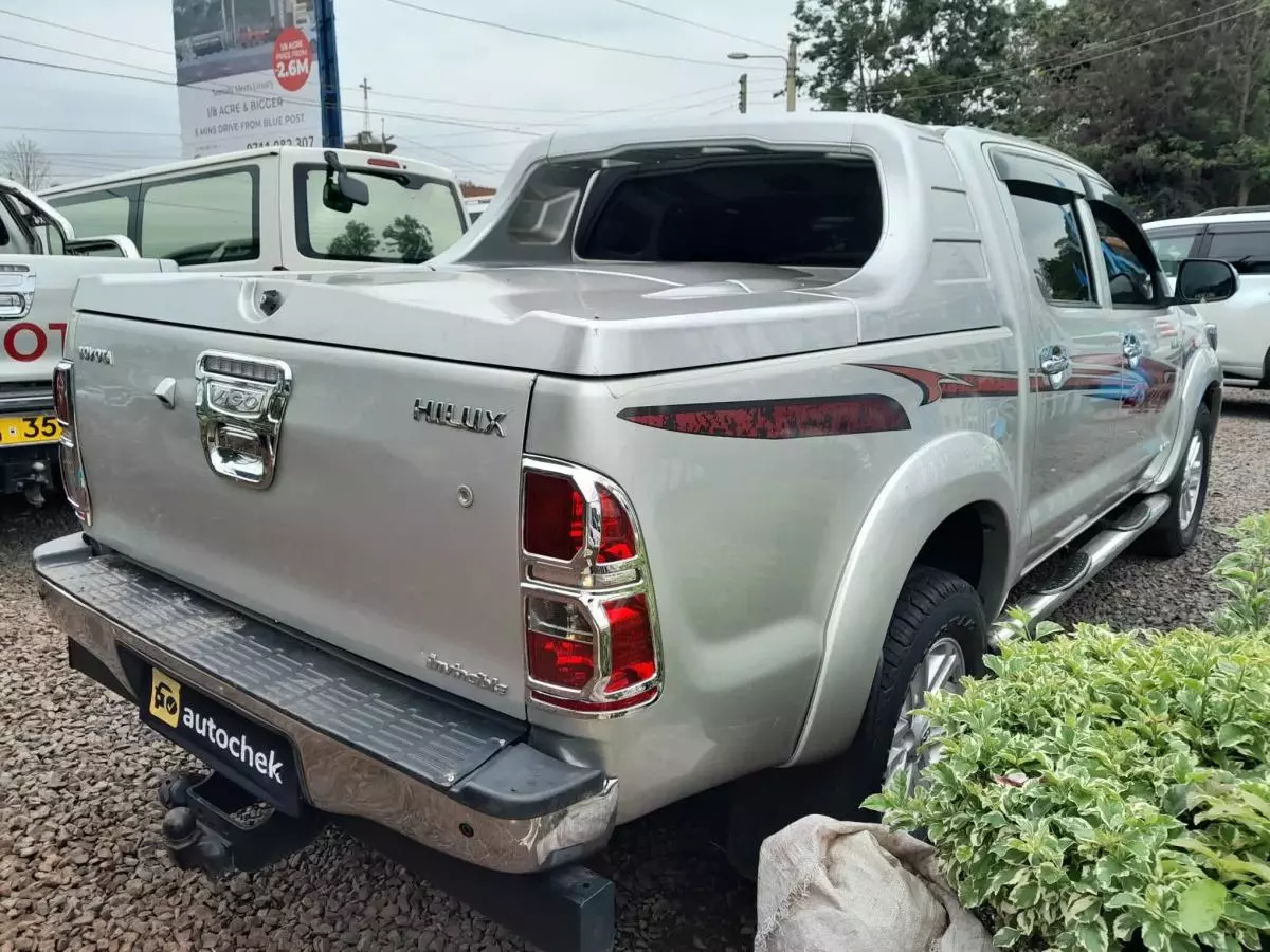 Toyota Hilux vigo  - 2013