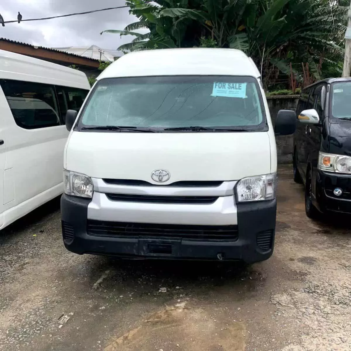 Toyota Hiace (High Roof)   - 2015