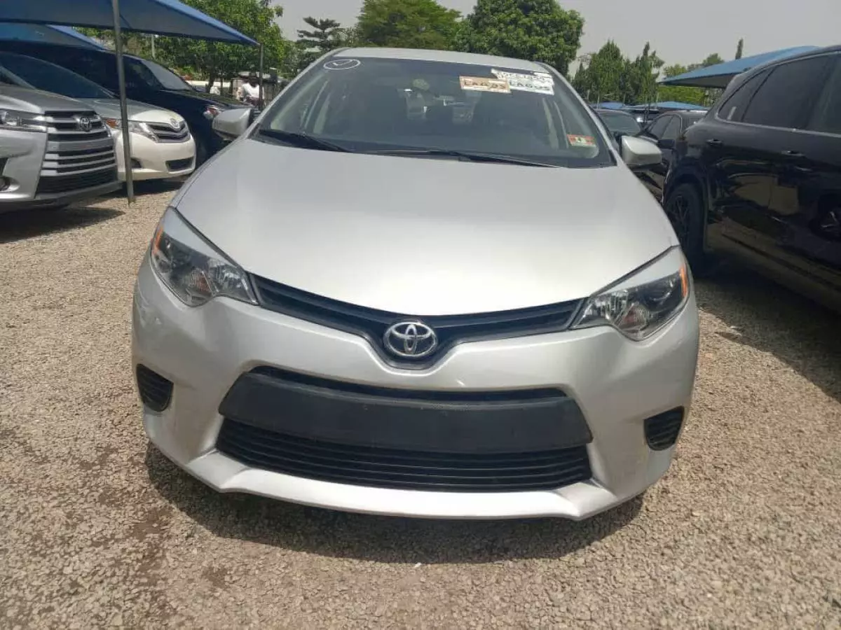 Toyota Corolla   - 2015