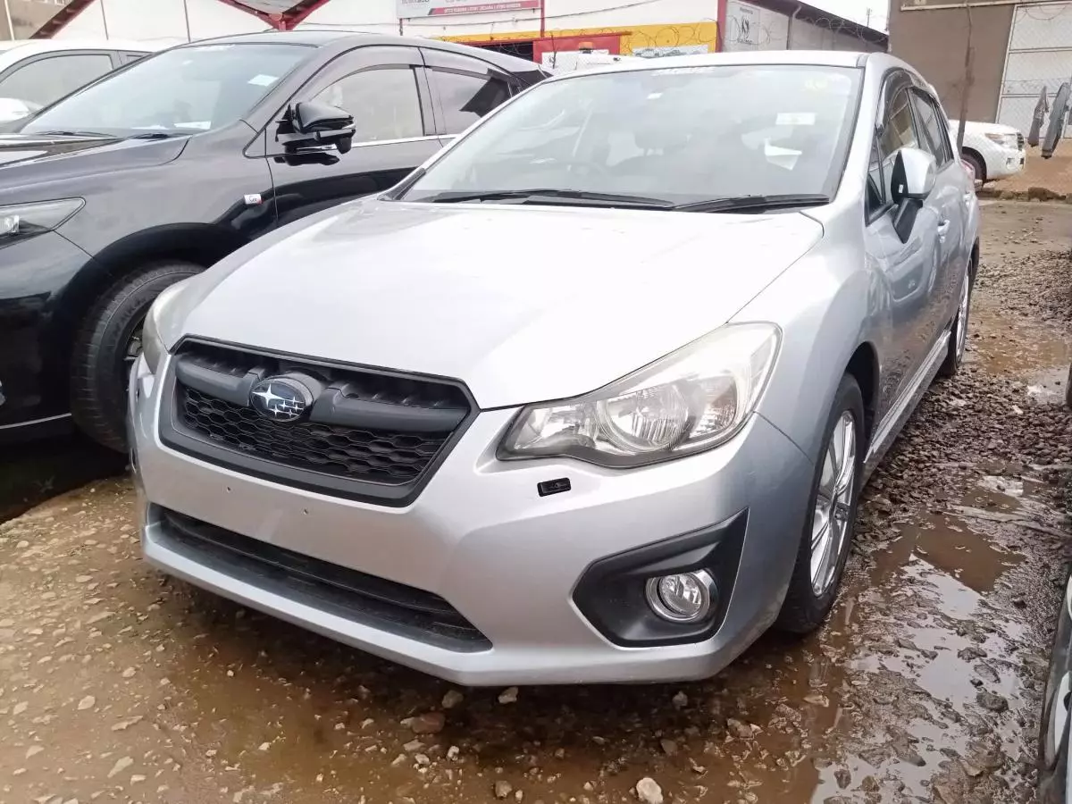 Subaru Impreza   - 2016