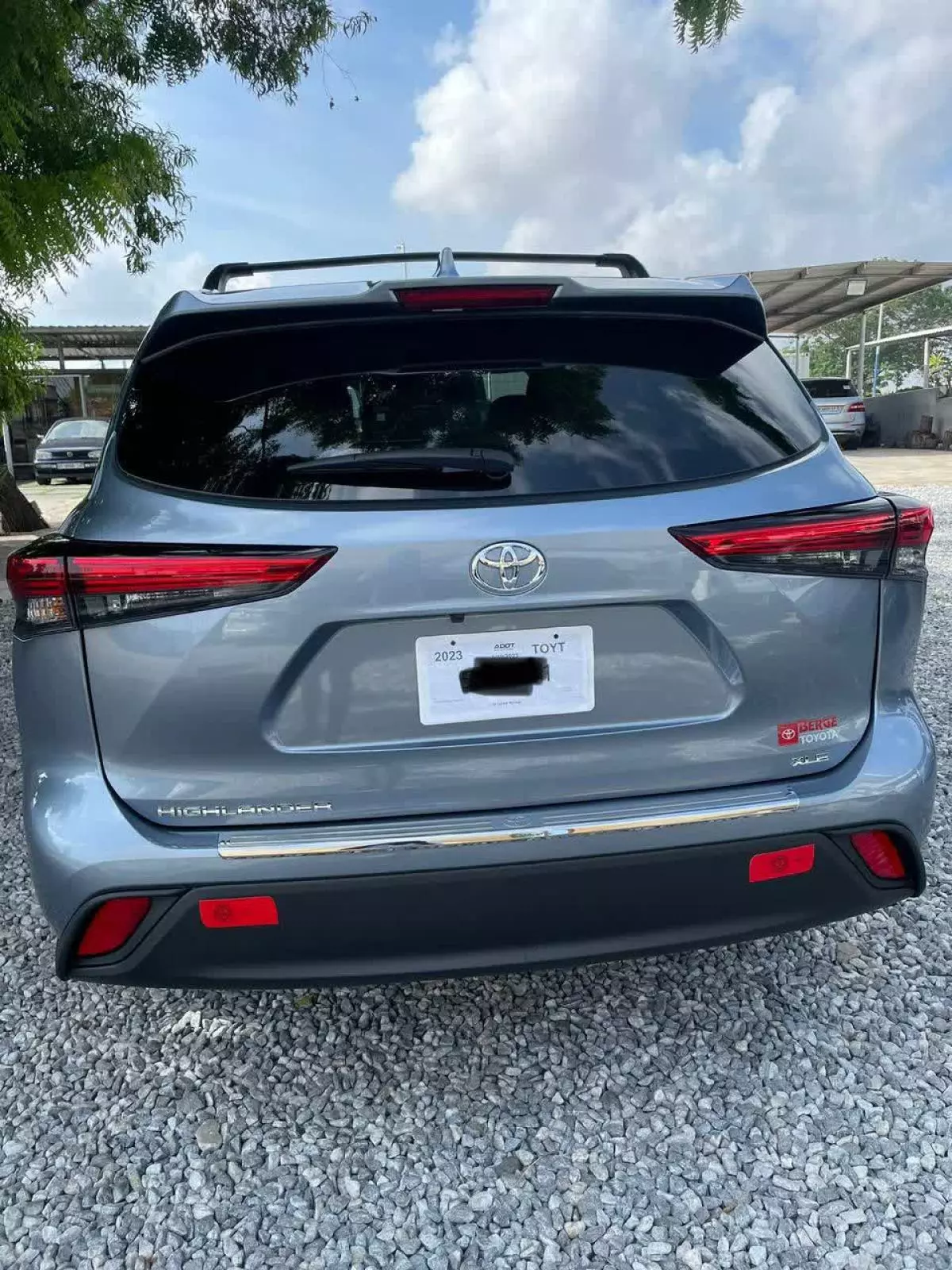 Toyota Highlander   - 2022