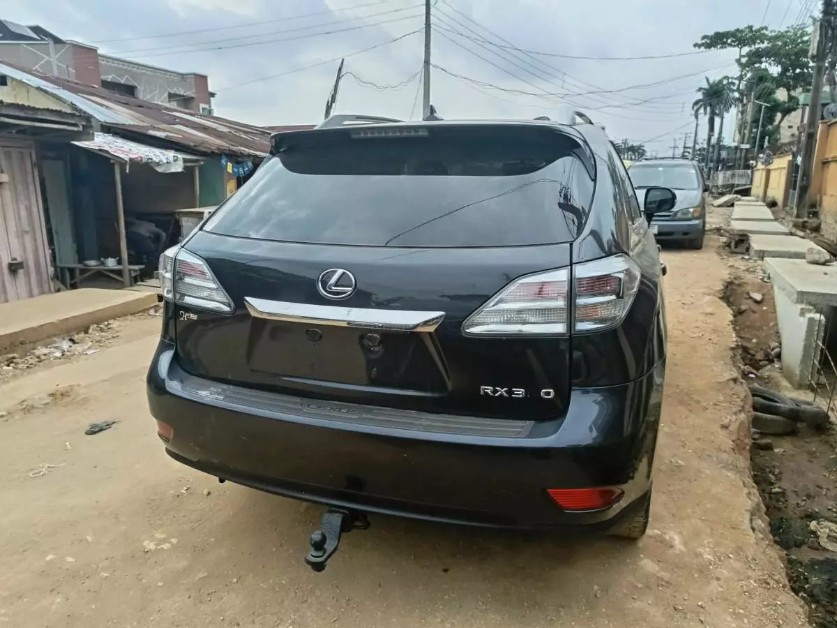 Lexus RX 350   - 2011