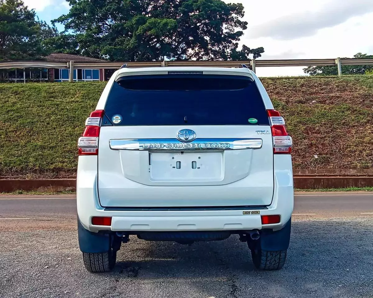 Toyota Landcruiser prado TX.L - 2015