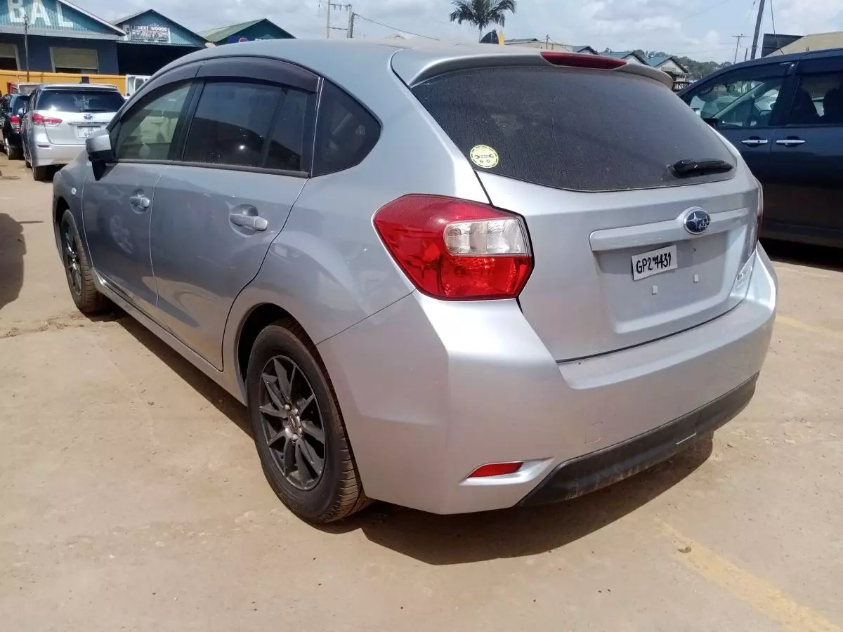 Subaru Impreza   - 2014