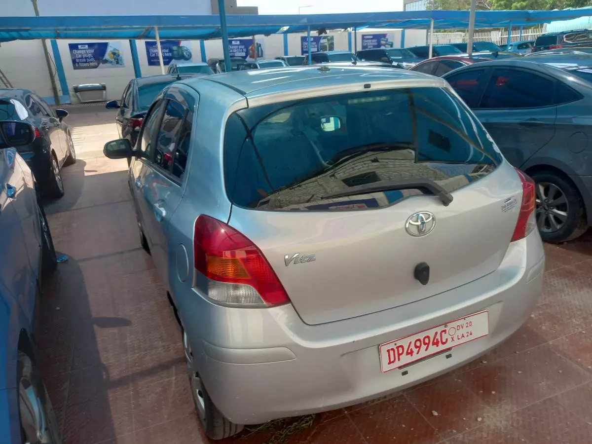 Toyota Vitz   - 2008