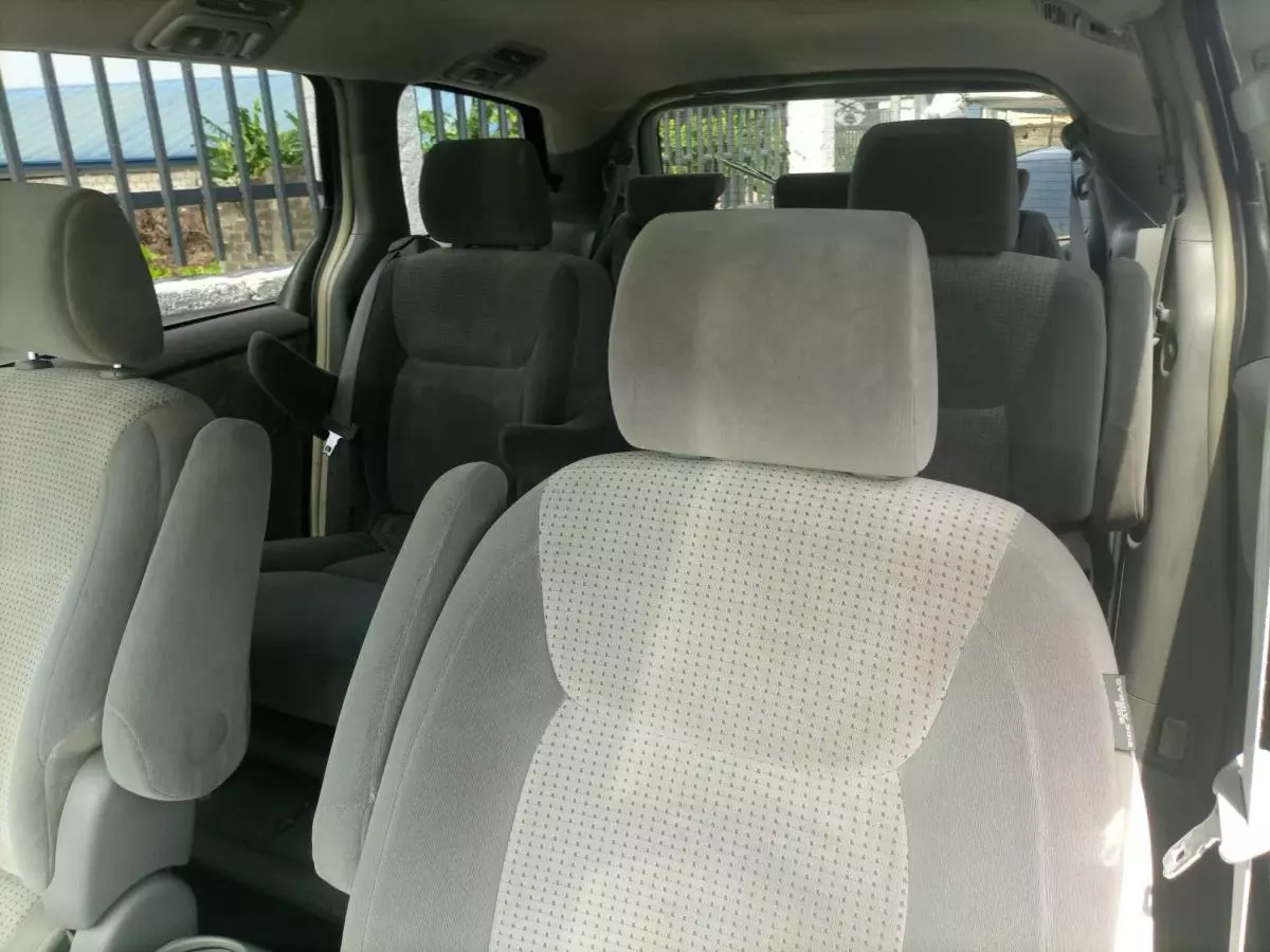 Toyota Sienna - 2006