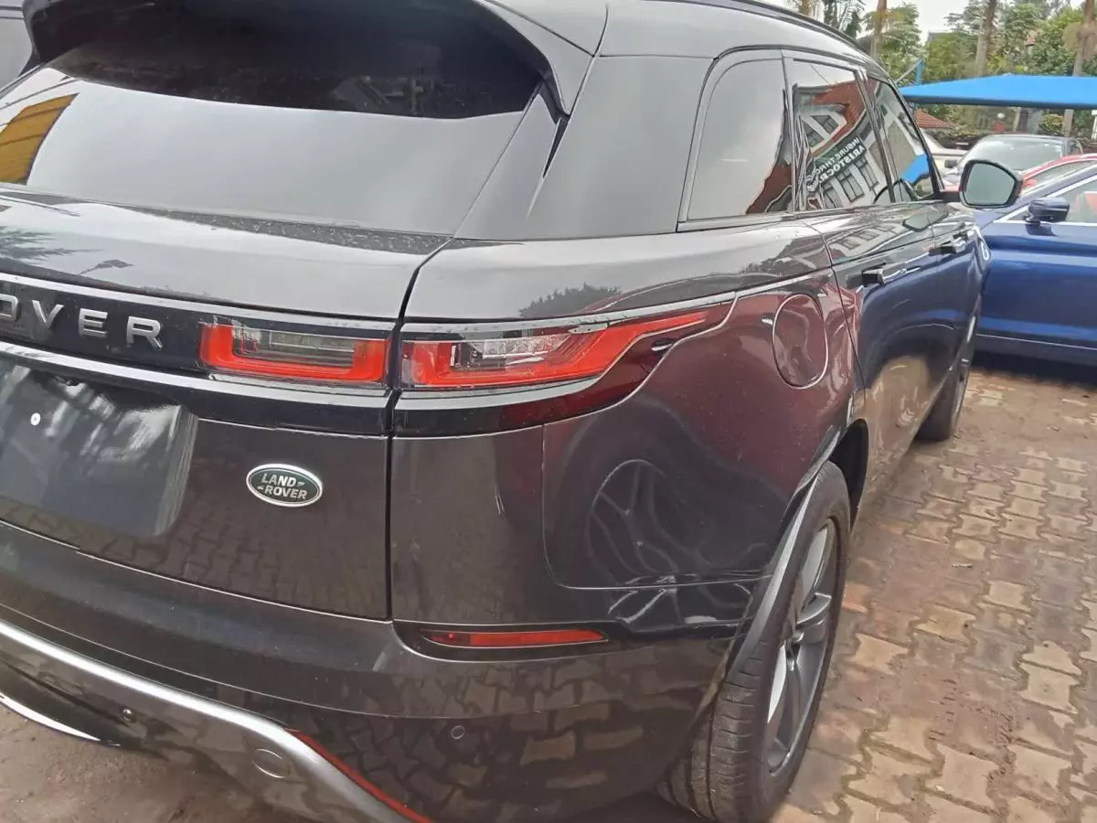 Land Rover Range Rover Velar   - 2016