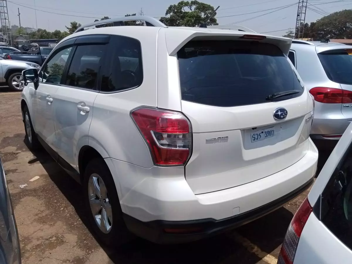 Subaru Forester   - 2012