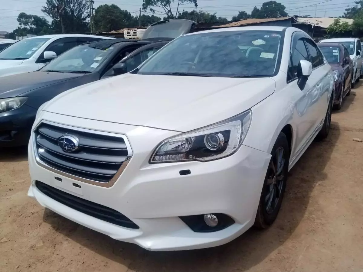 Subaru Legacy B4   - 2015