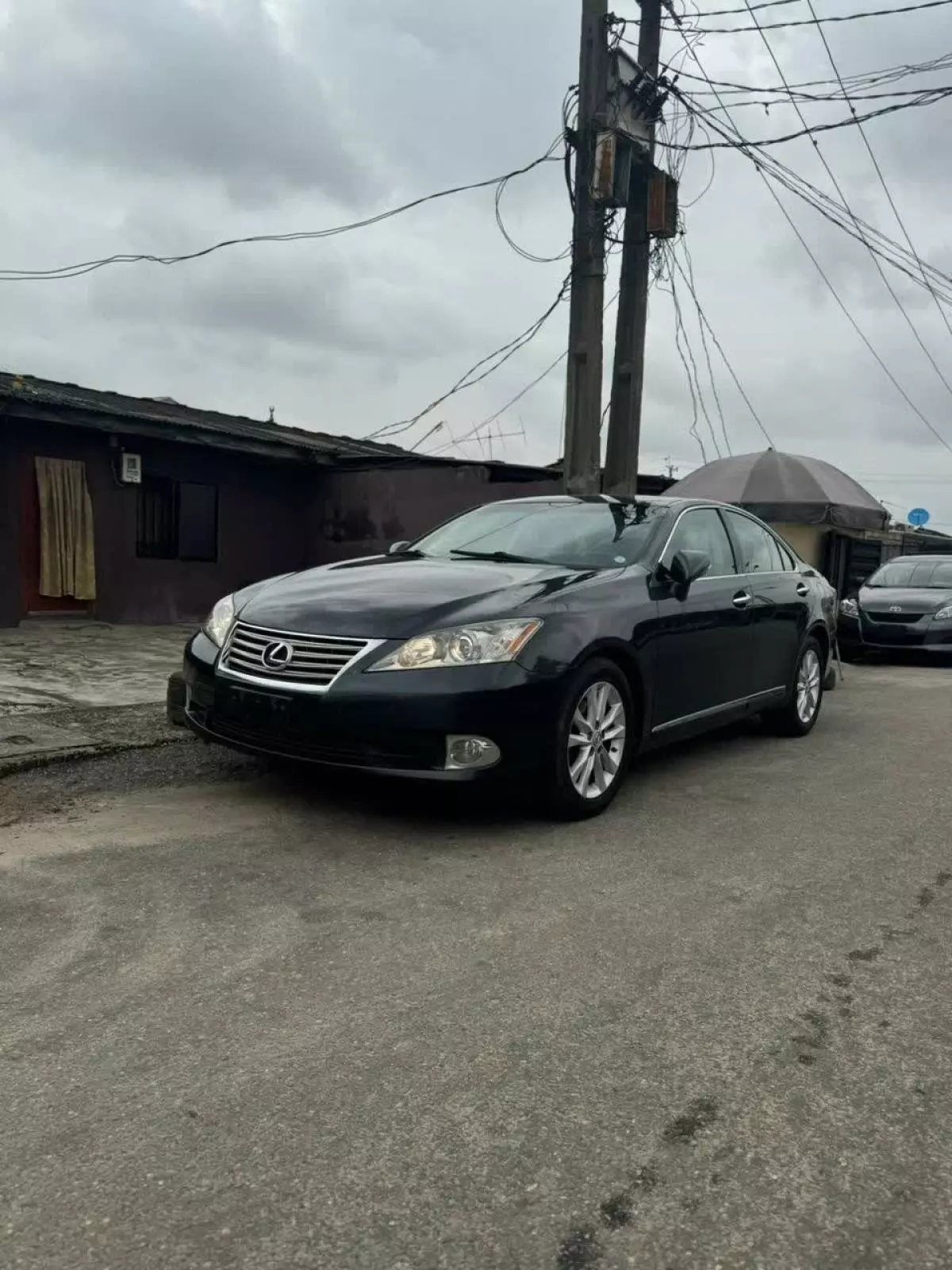 Lexus ES 350   - 2010