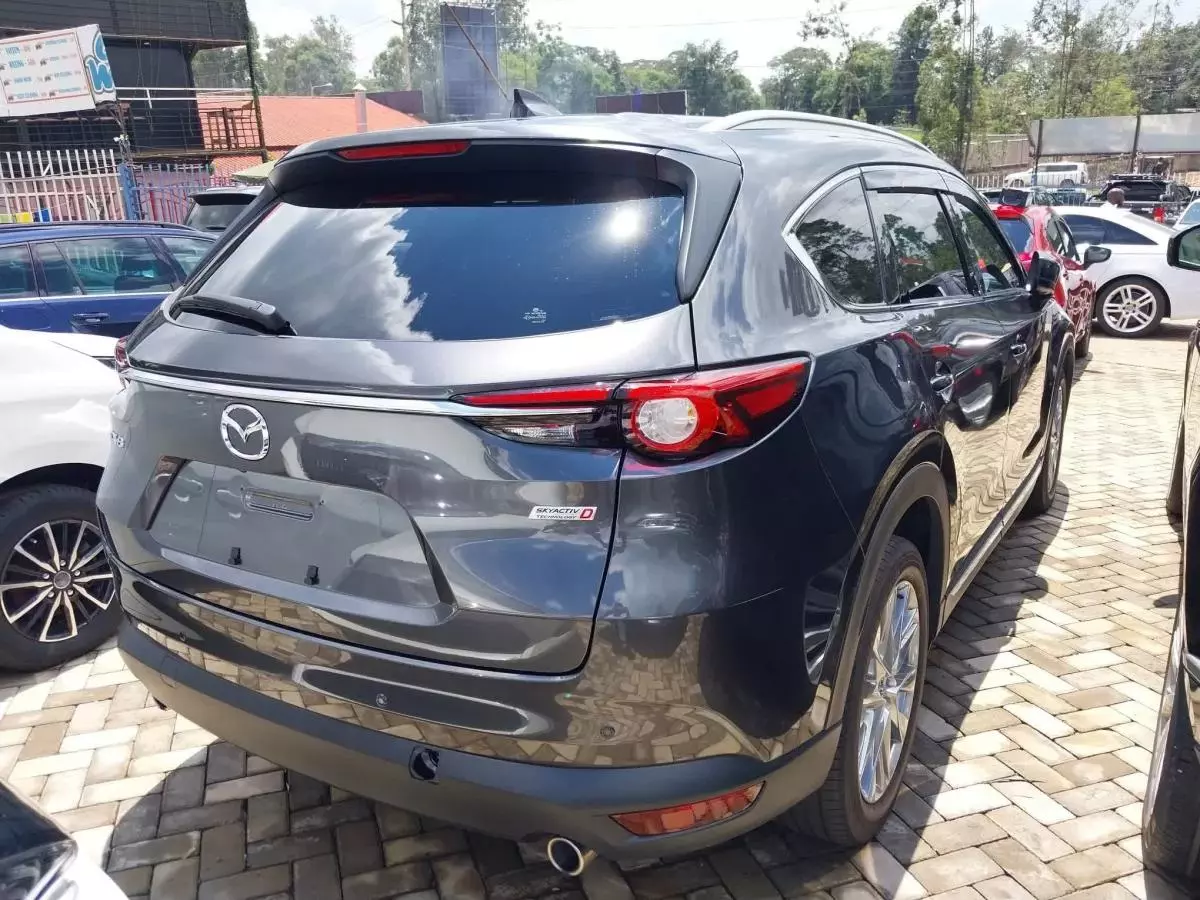 Mazda CX-8   - 2018
