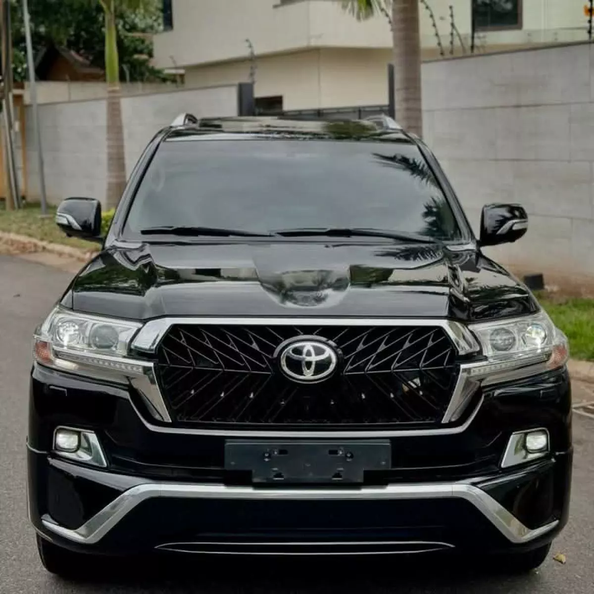 Toyota Land Cruiser GXR   - 2016