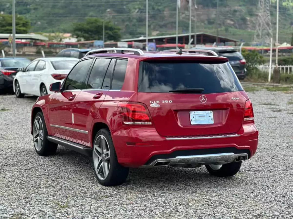 Mercedes-Benz GLK 350   - 2013