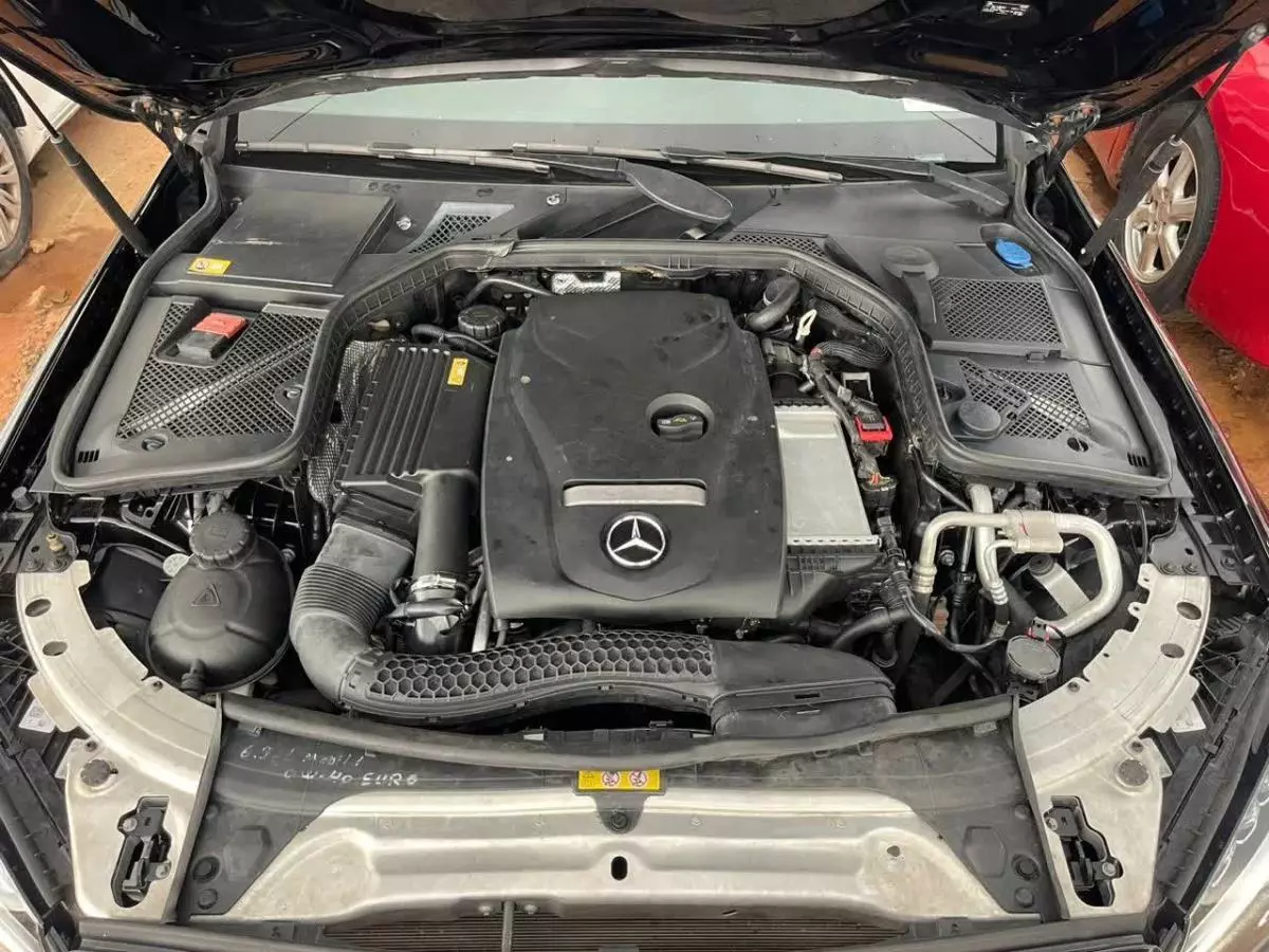 Mercedes-Benz C 300   - 2015