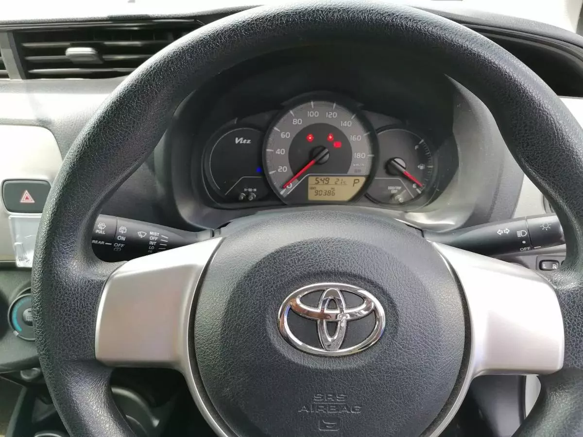 Toyota Vitz - 2016