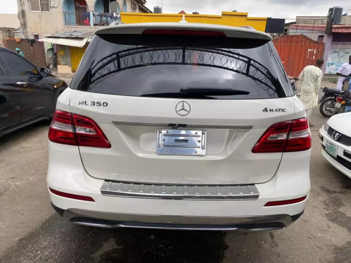 Mercedes-Benz ML 350   - 2012